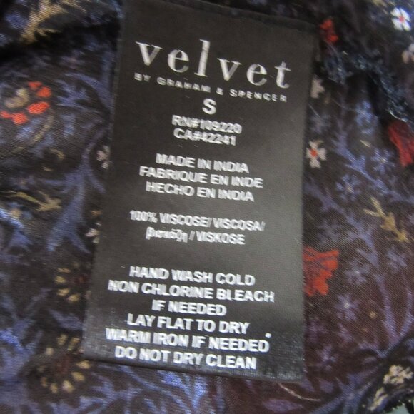 VELVET Graham & Spencer Blue Floral Ruffles Layered Small Bell Sleeves - Picture 6 of 6